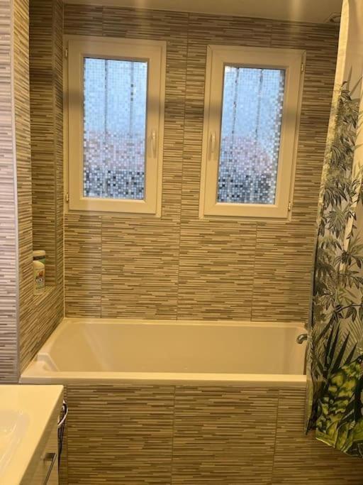 Appartement Cosy 6 Pers Noisy-le-Sec Kültér fotó
